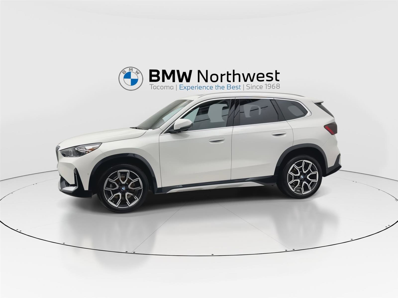 Used 2025 BMW X1 xDrive28i w/ Convenience Package AWD/4WD image 10