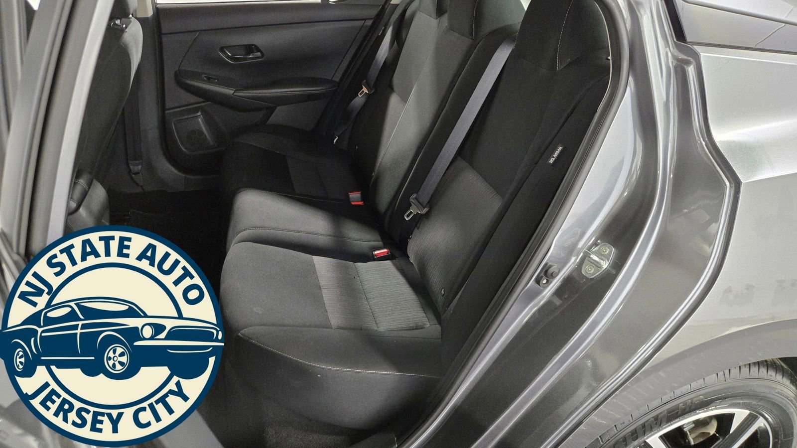 Used 2025 Nissan Sentra SV image 22