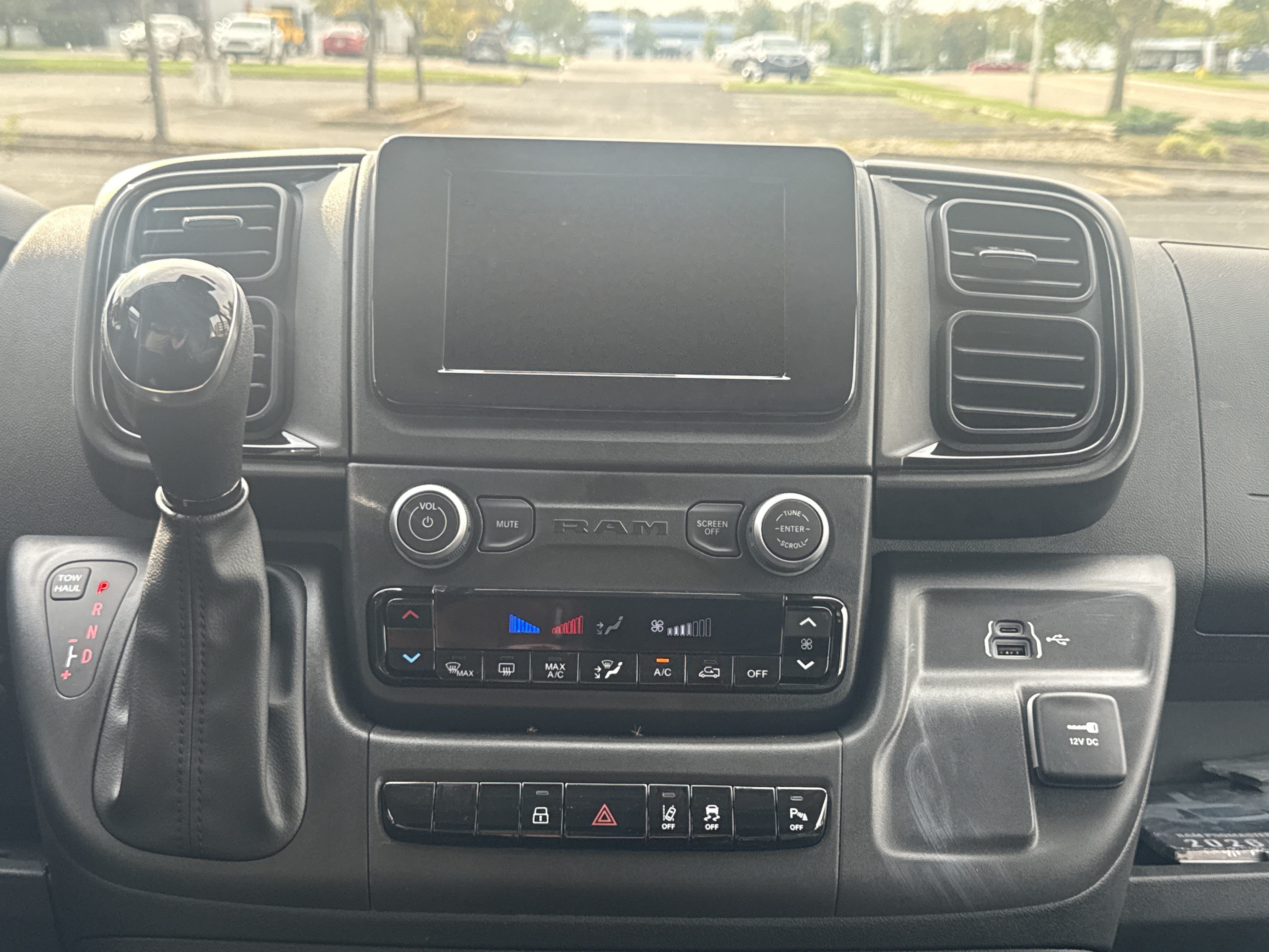 New 2026 RAM ProMaster 3500 w/ Safety Group FWD image 25