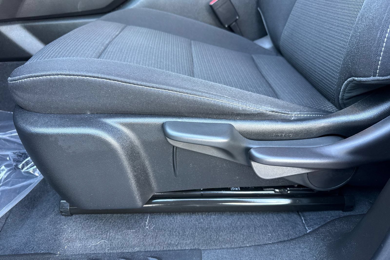 Certified 2024 GMC Canyon Elevation w/ Convenience Package RWD image 12