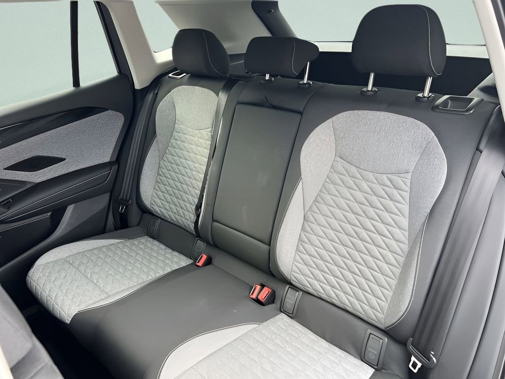 New 2026 Volkswagen Tiguan S image 23