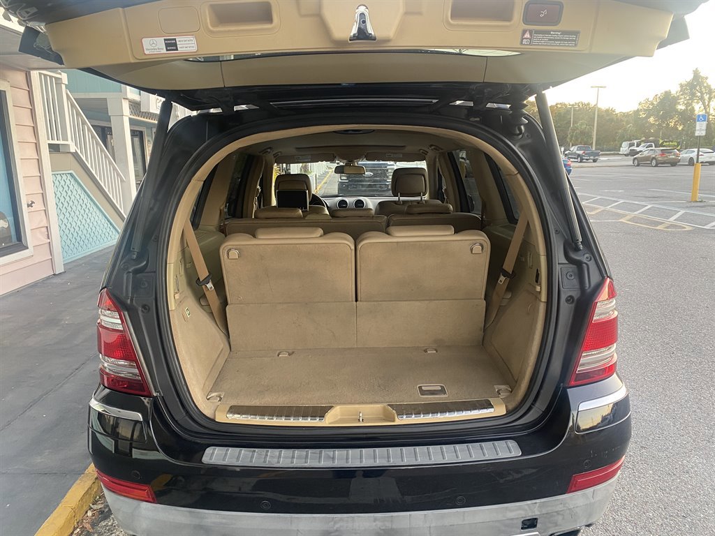 Used 2008 Mercedes-Benz GL 320 CDI 4MATIC image 23