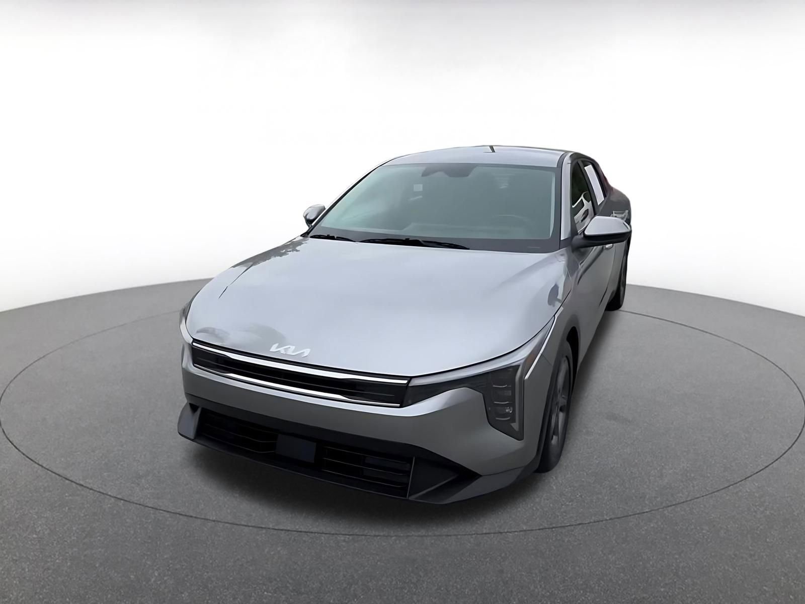 Used 2025 Kia K4 FWD image 7