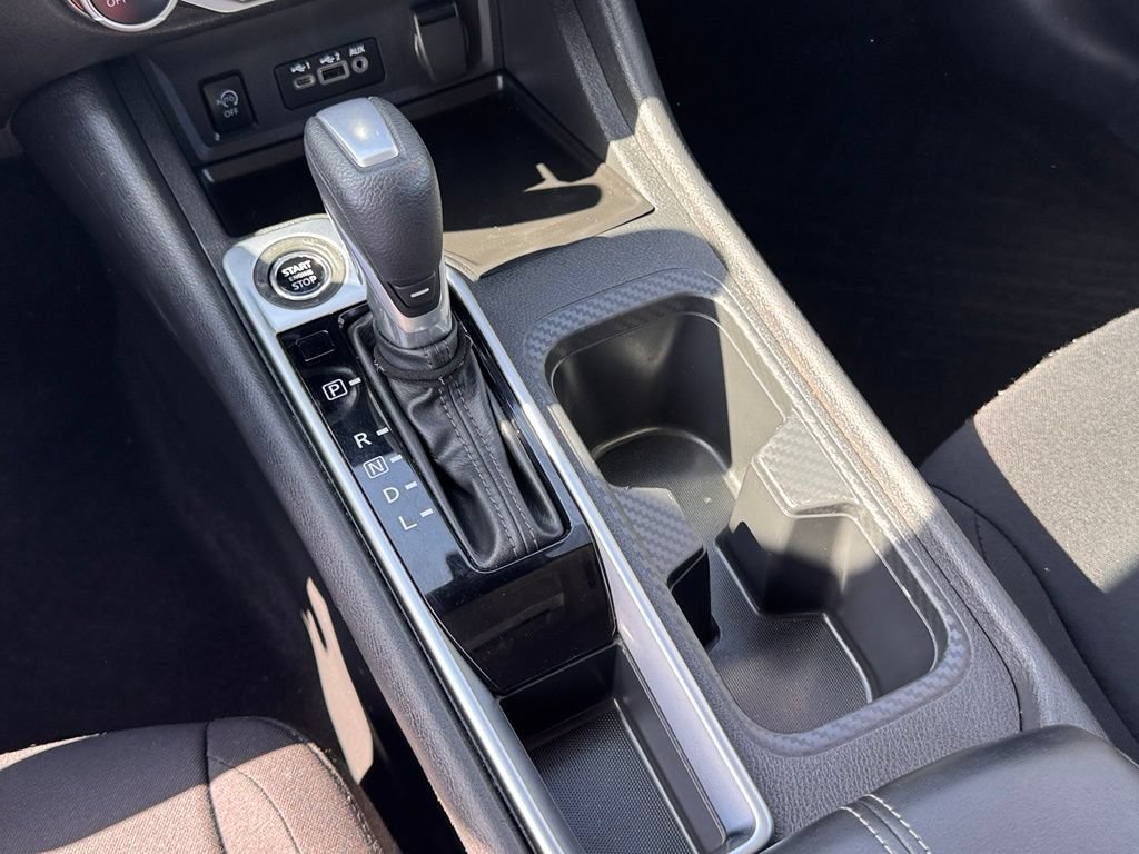 Certified 2025 Nissan Sentra SV FWD image 17