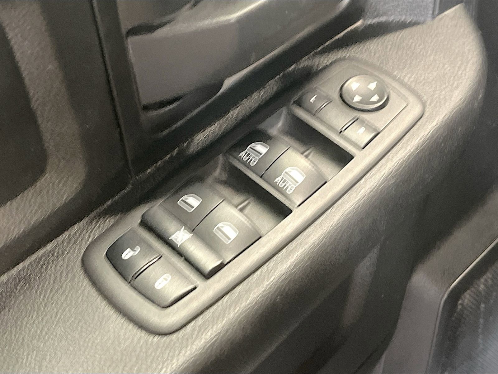 Used 2021 RAM 1500 Tradesman w/ Chrome Plus Package image 18