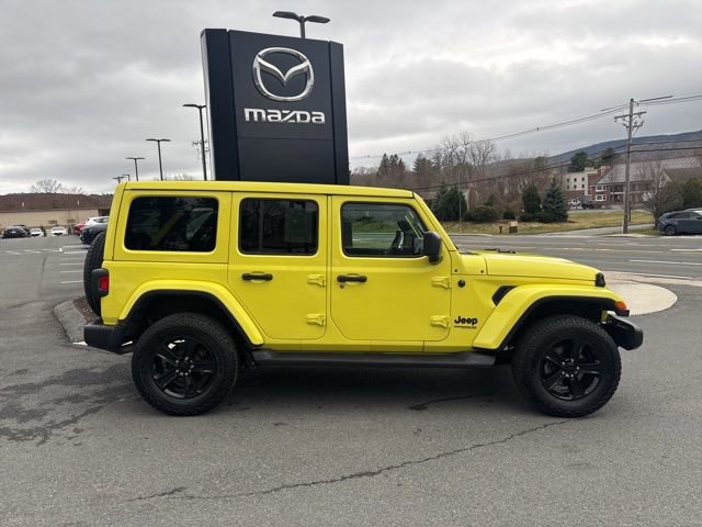 Used 2022 Jeep Wrangler Unlimited Sahara AWD/4WD image 18