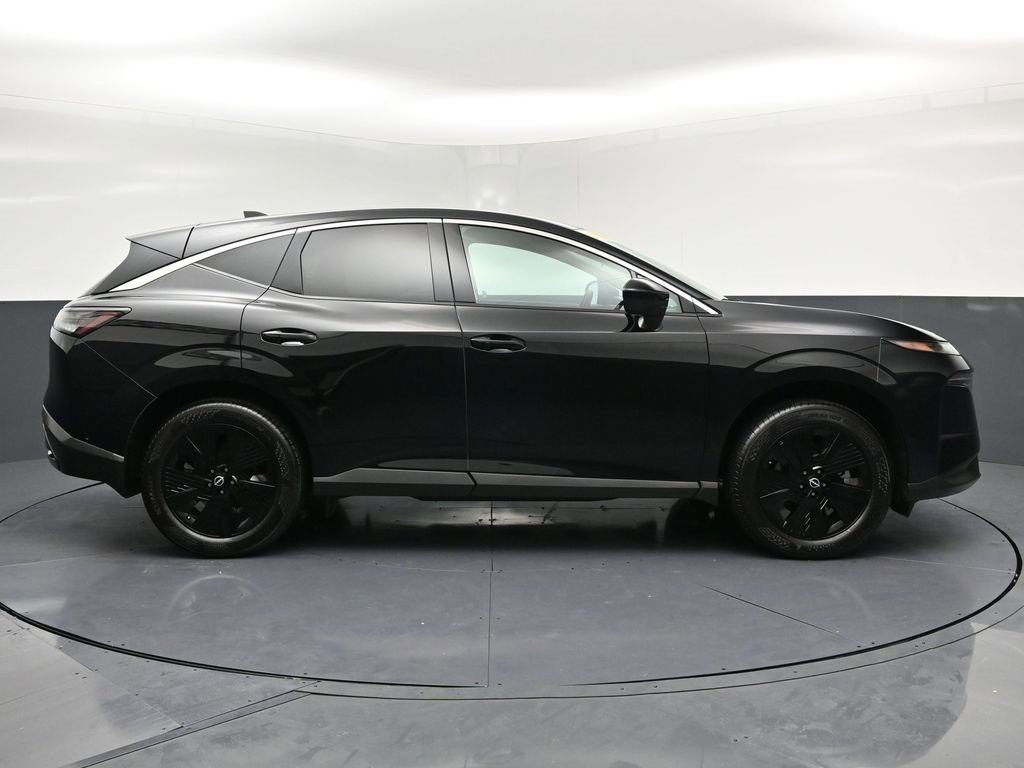 Used 2025 Nissan Murano SV image 27