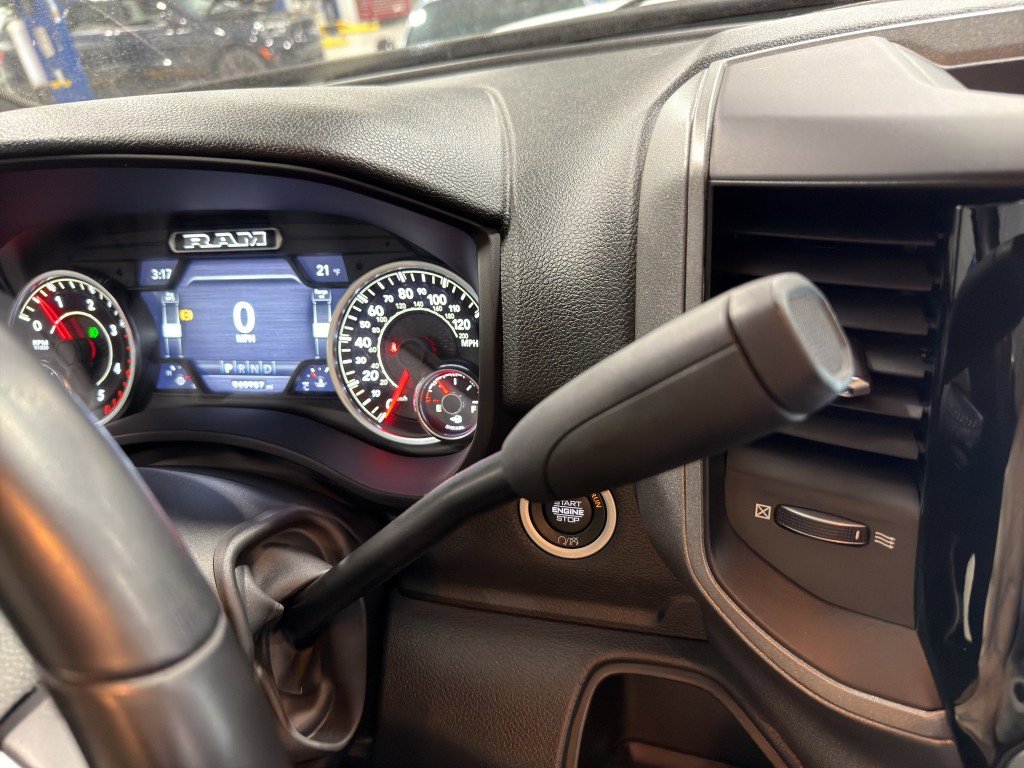 Used 2022 RAM 4500 Tradesman w/ Safety Group image 29