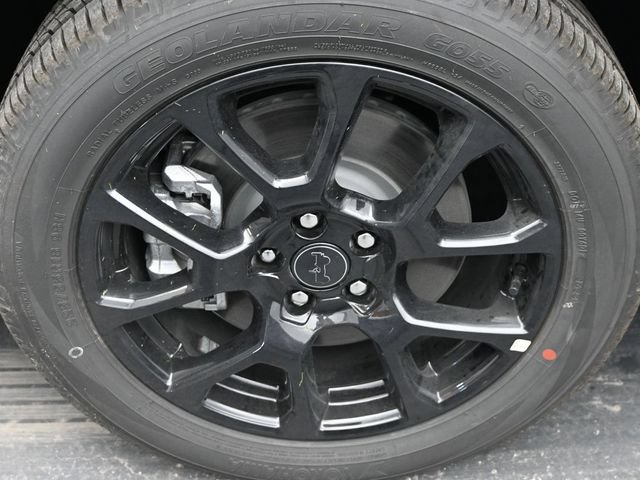 New 2025 Jeep Compass Latitude w/ Convenience Group AWD/4WD image 42