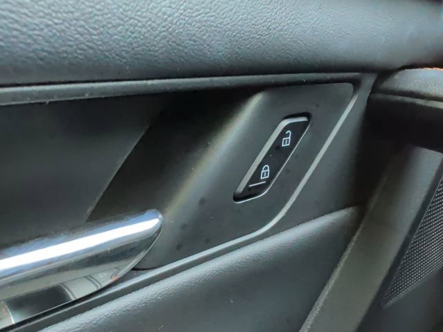 Used 2024 MAZDA CX-90 3.3 Turbo w/ Preferred Package AWD/4WD image 31