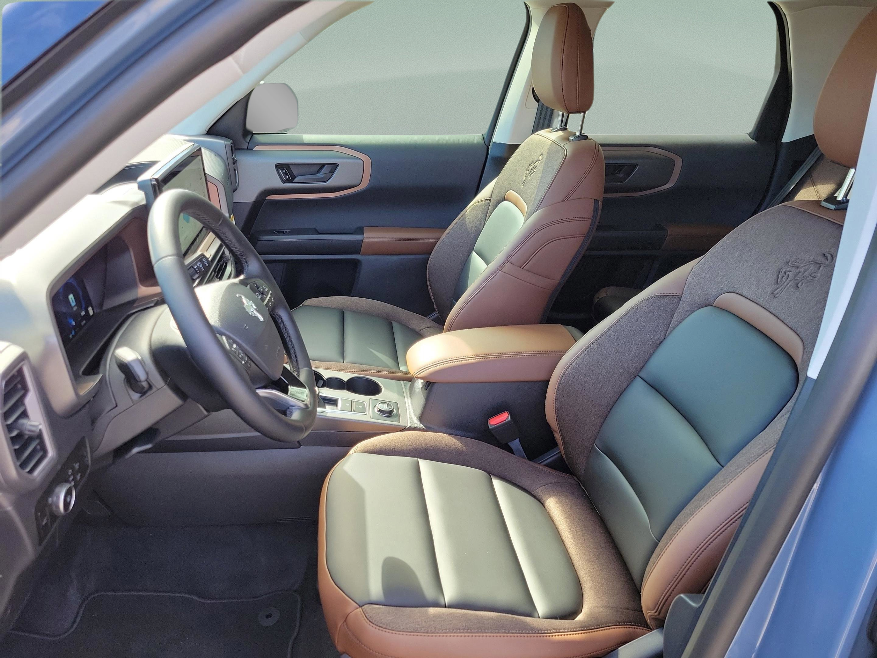 New 2025 Ford Bronco Sport Outer Banks w/ Outer Banks Tech Package+ AWD/4WD image 29