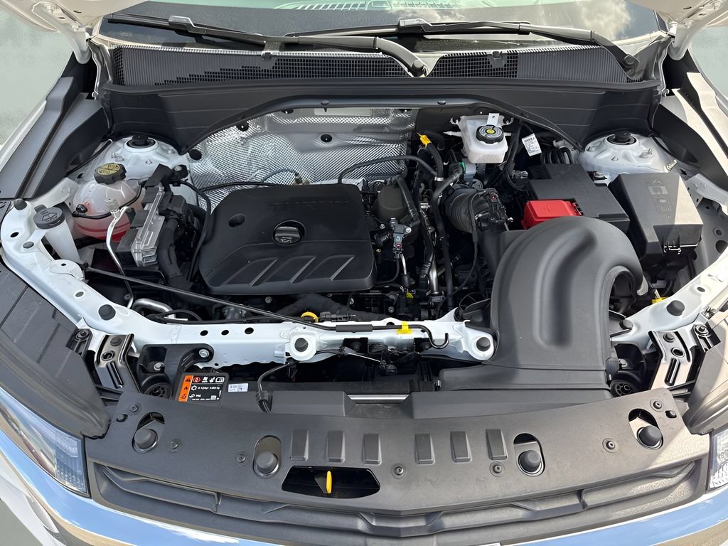 Used 2025 Chevrolet TrailBlazer LT AWD/4WD image 27