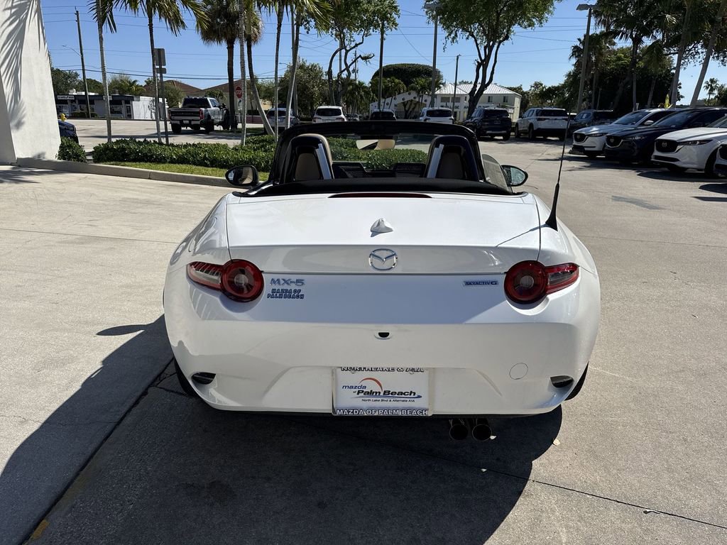 New 2026 MAZDA MX-5 Miata Grand Touring image 2