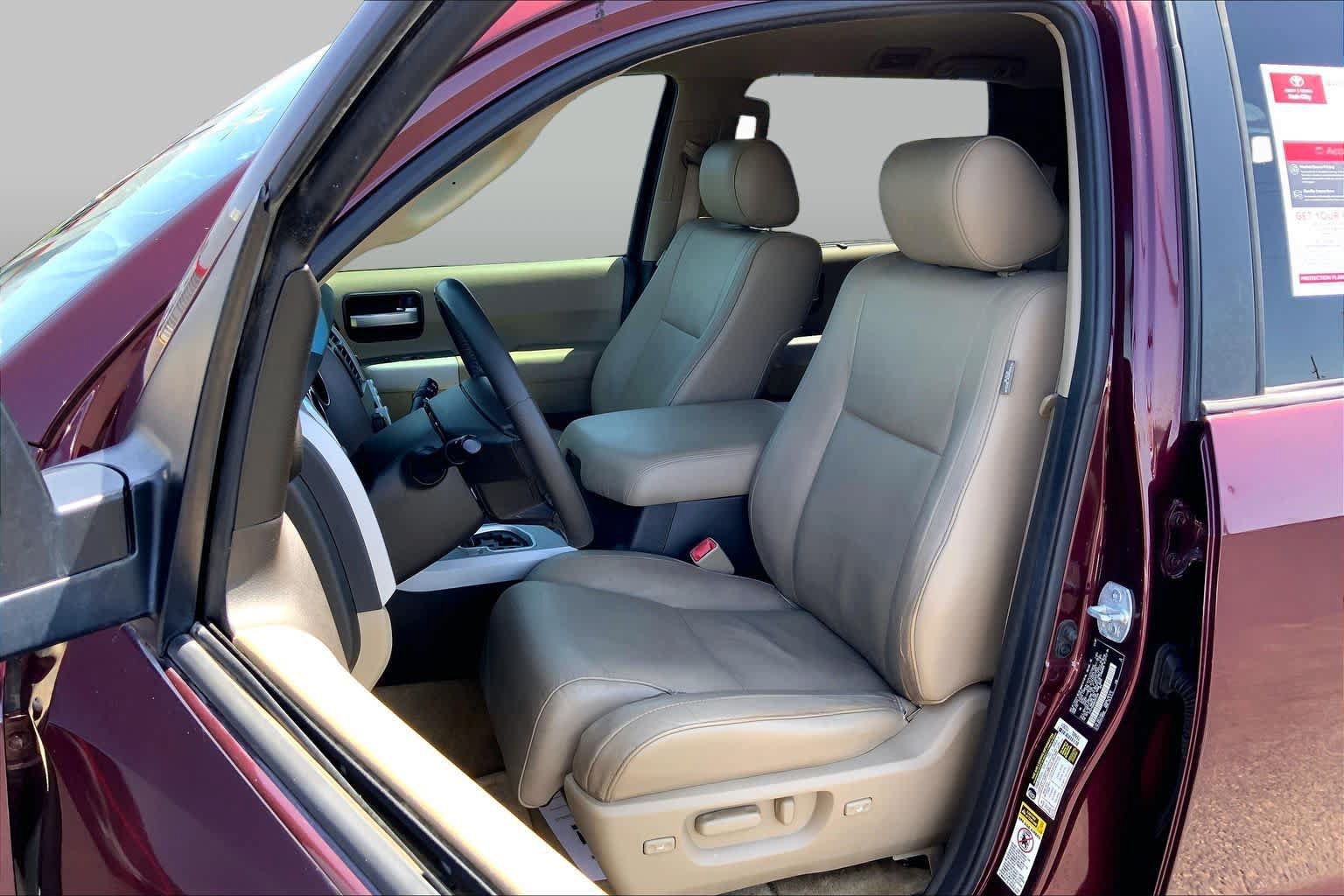 Used 2008 Toyota Sequoia Limited RWD image 7