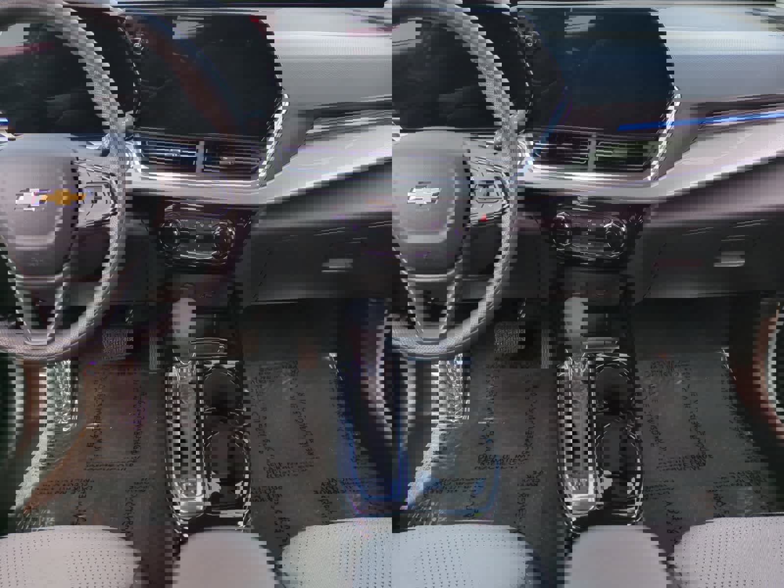 Used 2024 Chevrolet Trax LT image 11