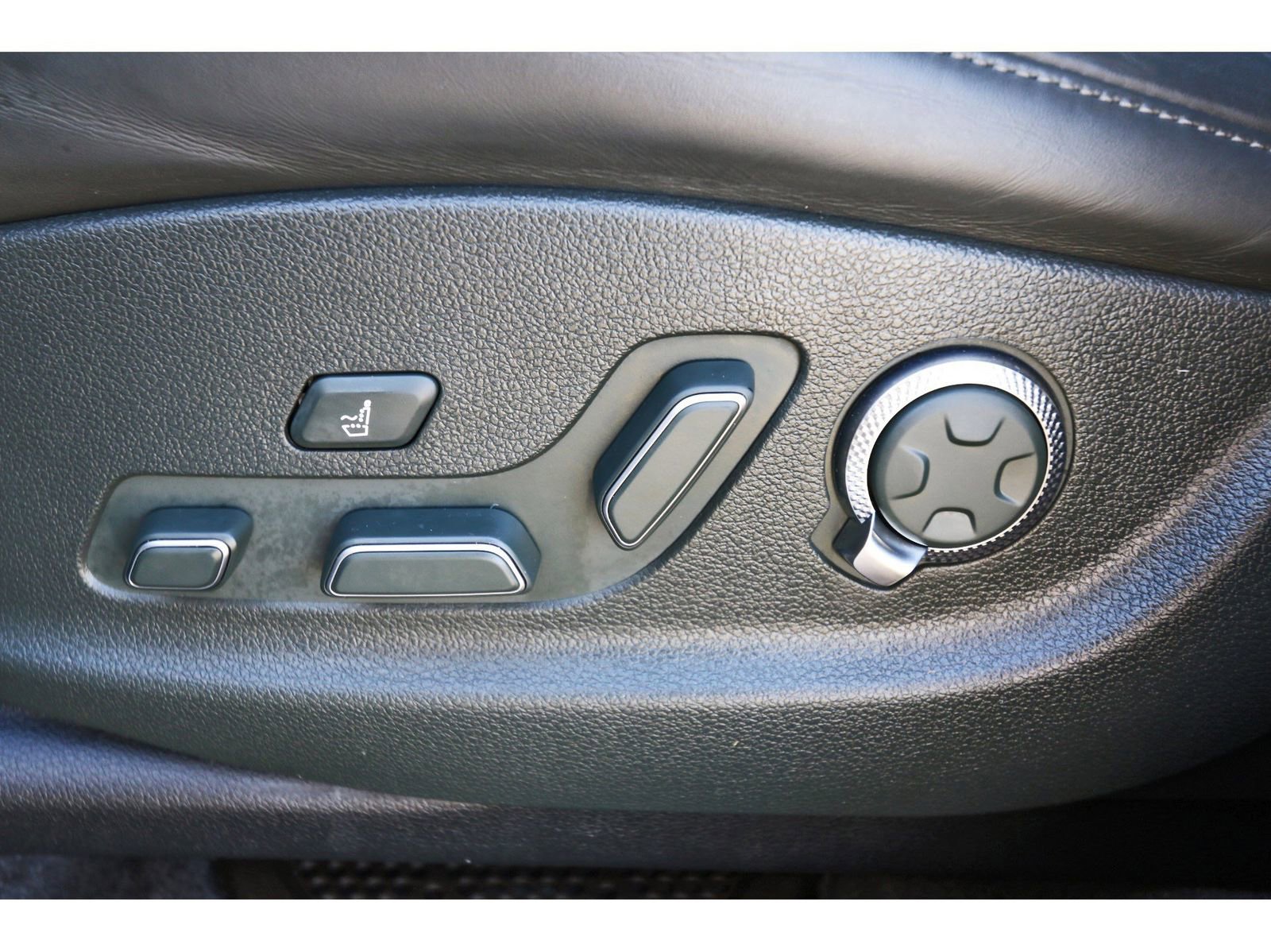 Used 2023 Genesis GV80 3.5T Prestige w/ Prestige Package image 29