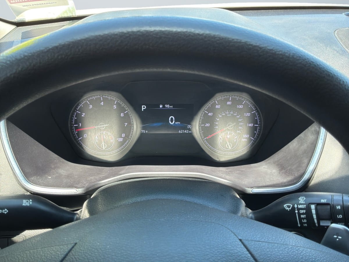 Used 2021 Hyundai Santa Fe SEL FWD image 12
