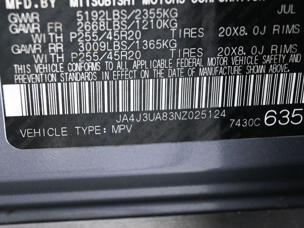 Used 2022 Mitsubishi Outlander SE image 40