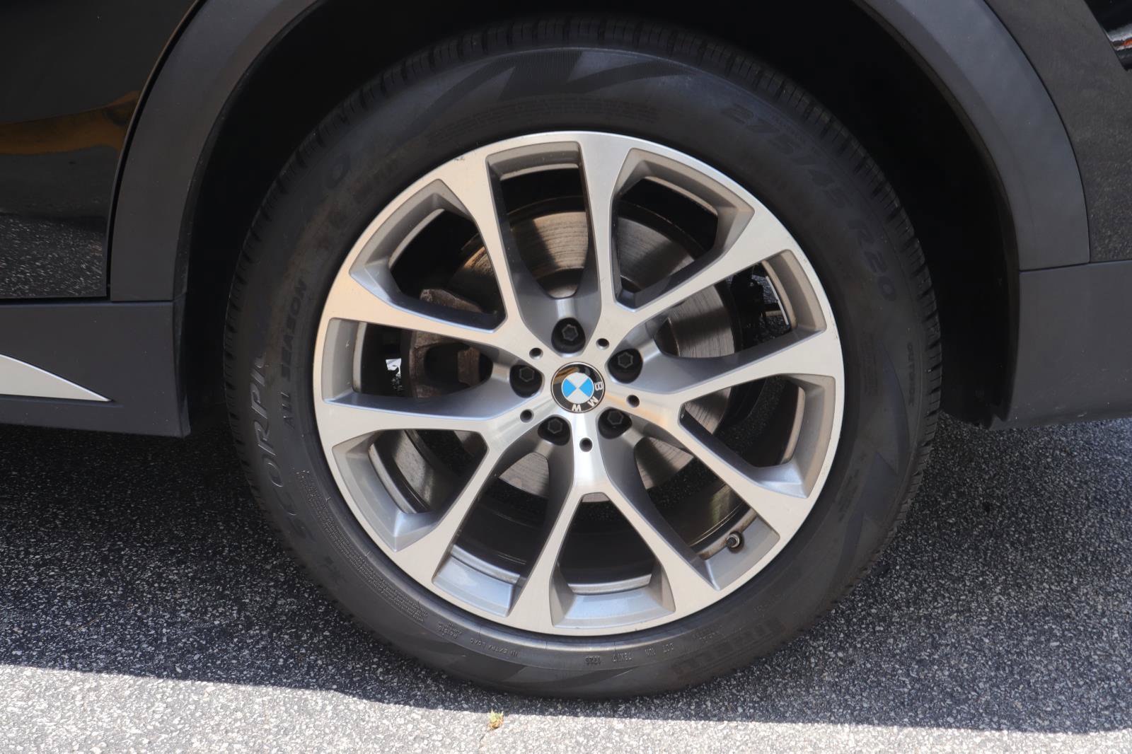 Used 2023 BMW X6 xDrive40i AWD/4WD image 25
