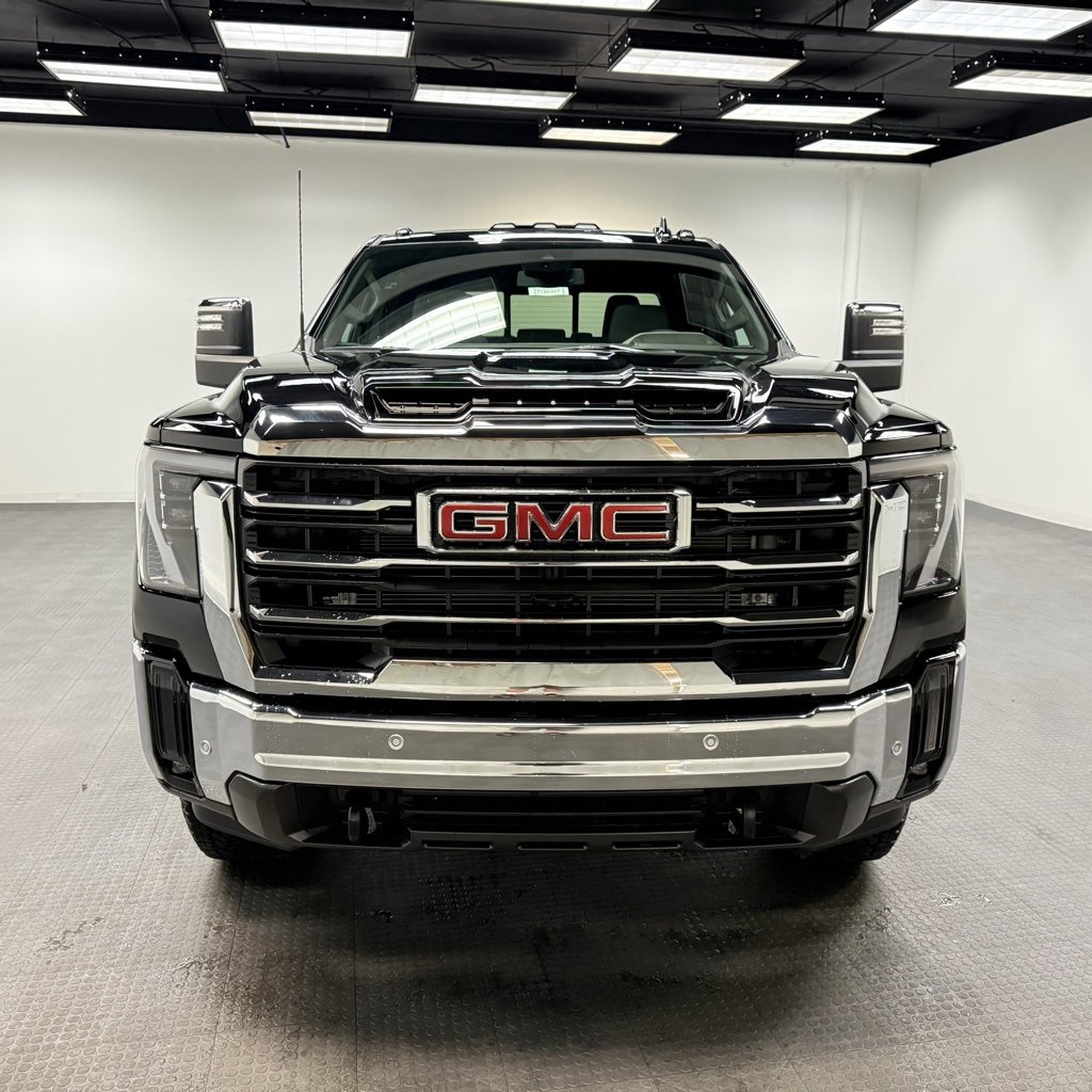 New 2026 GMC Sierra 2500 SLT image 9