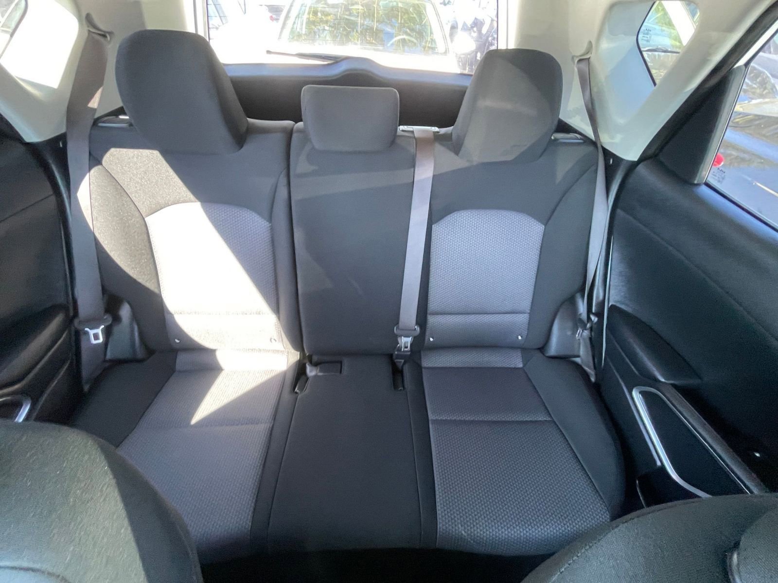 Used 2025 Nissan Altima 2.5 SV image 38