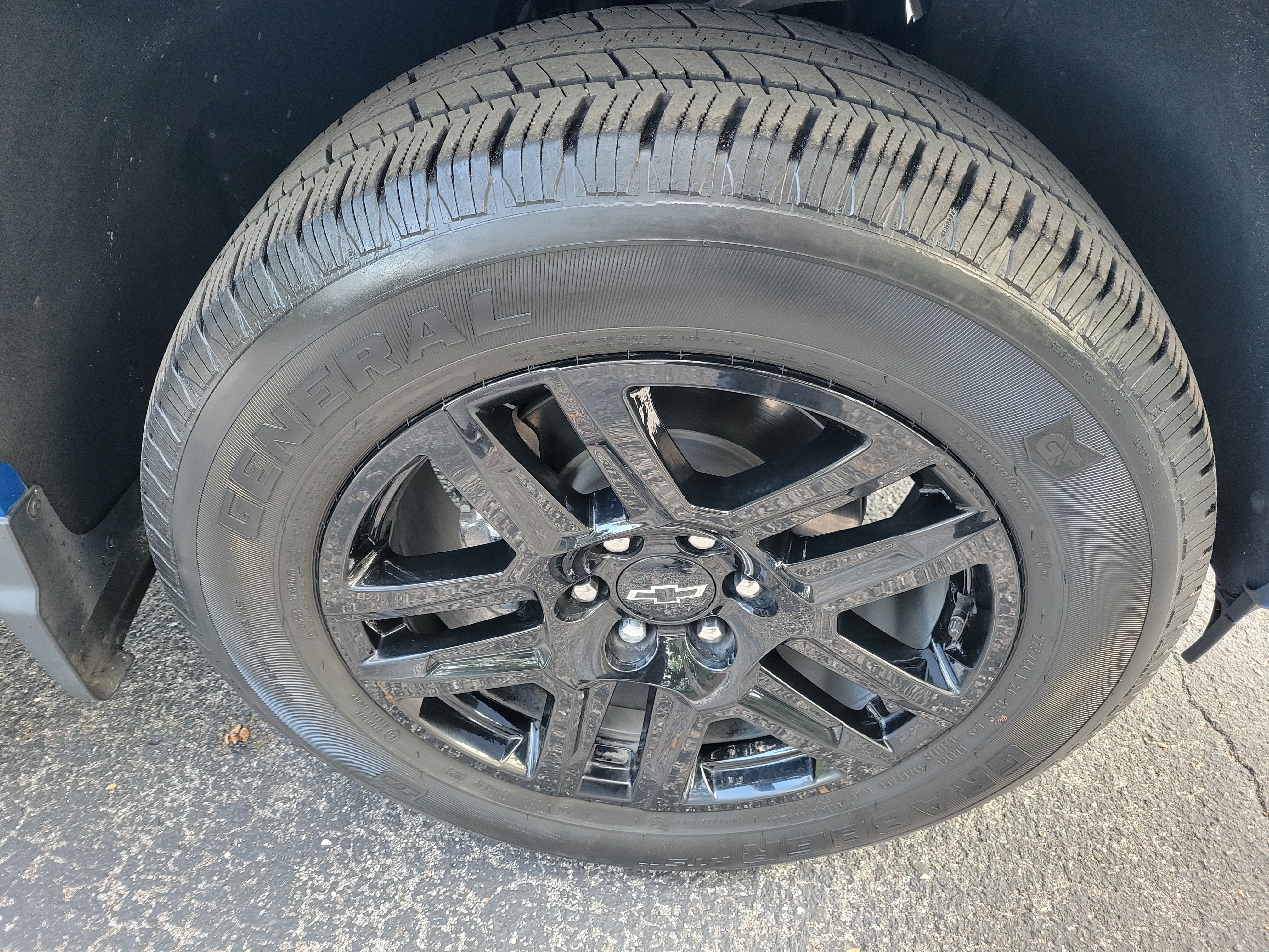 Certified 2023 Chevrolet Silverado 1500 RST RWD image 36