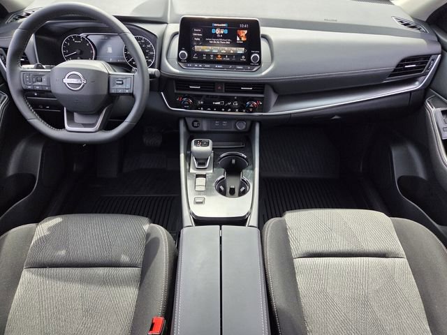 Used 2026 Nissan Rogue SV w/ Cold Weather Package FWD image 12