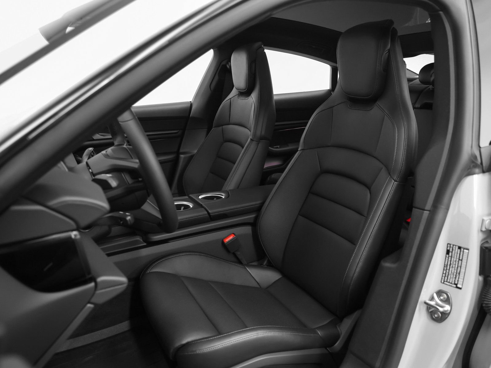 New 2025 Porsche Taycan image 36