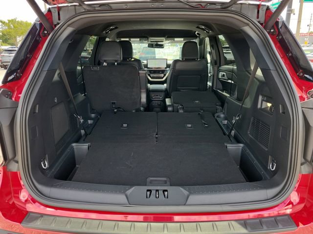 Certified 2025 Ford Explorer ST-Line w/ Premium Package RWD image 8