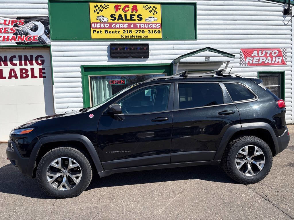 Used 2015 Jeep Cherokee Trailhawk image 1