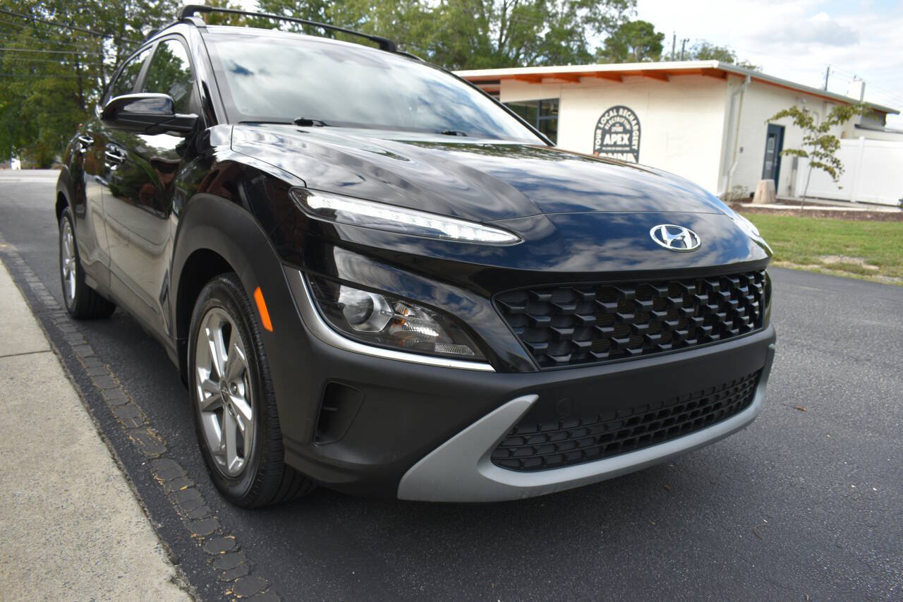 Used 2023 Hyundai Kona SEL FWD image 35