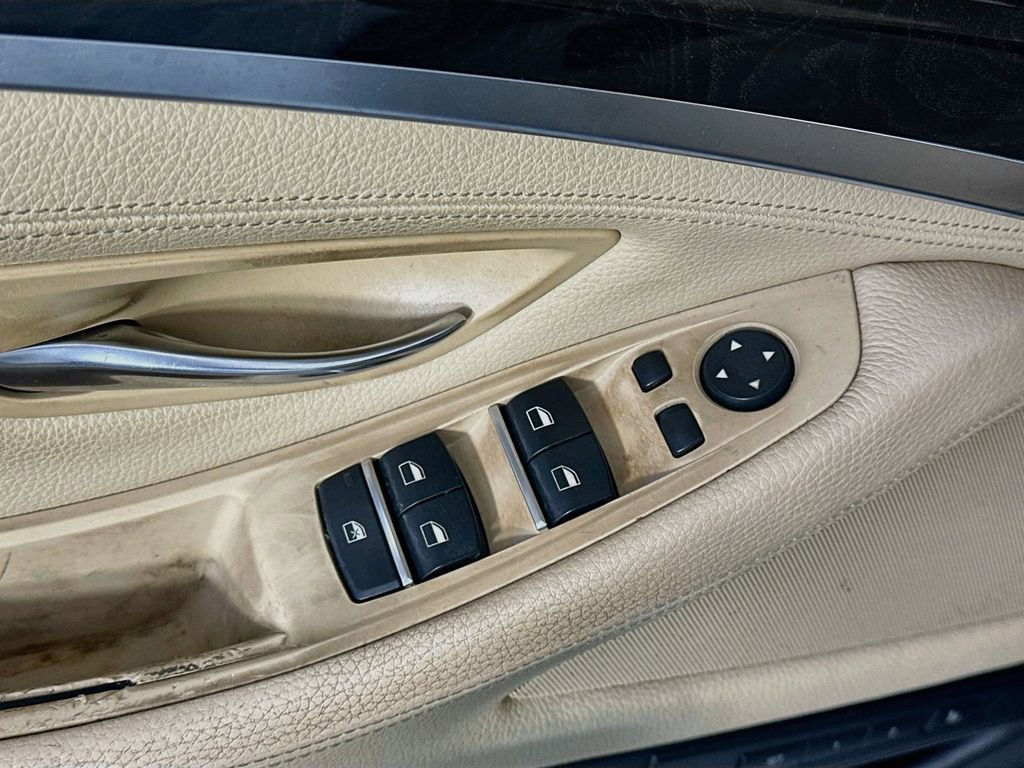 Used 2016 BMW 535i Sedan RWD image 24