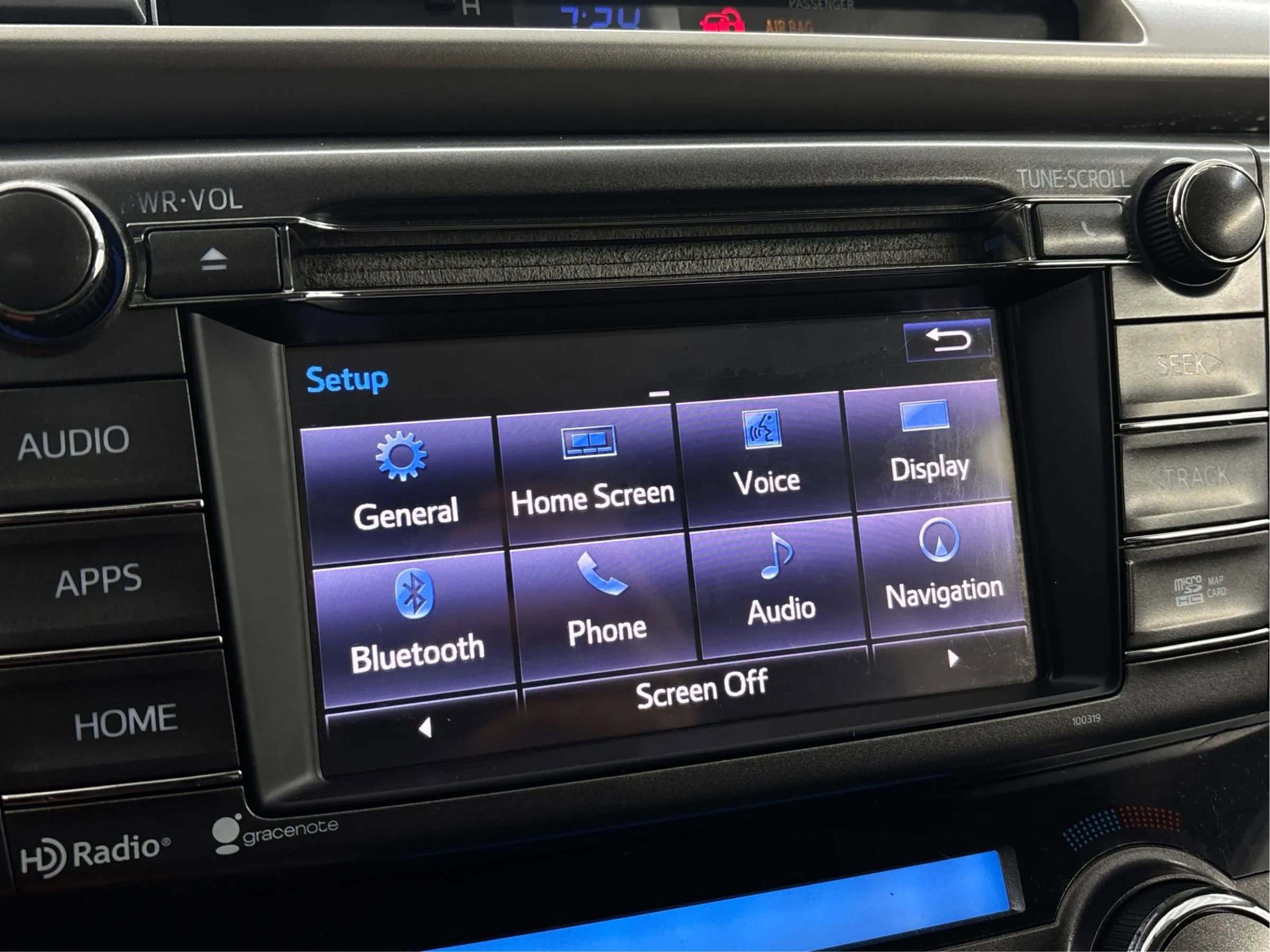 Used 2014 Toyota RAV4 Limited image 42