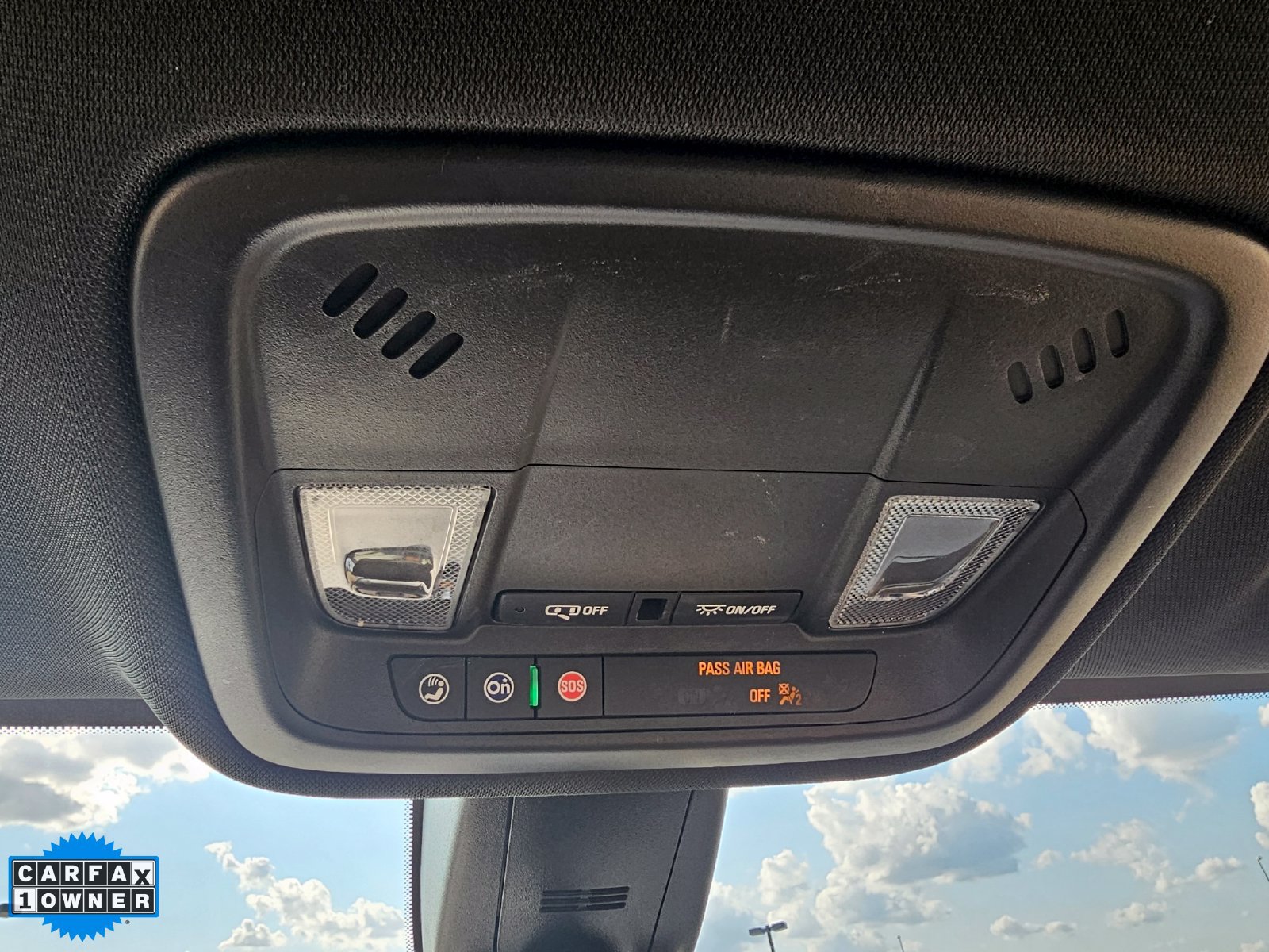 Used 2023 Chevrolet Traverse LS w/ Safety Package FWD image 28