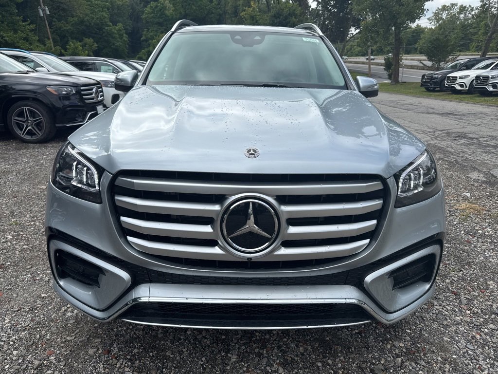 New 2026 Mercedes-Benz GLS 450 4MATIC image 2