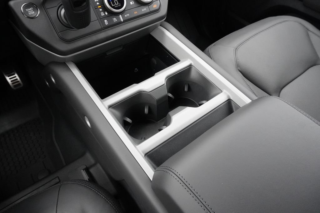 New 2026 Land Rover Defender 110 X AWD/4WD image 14