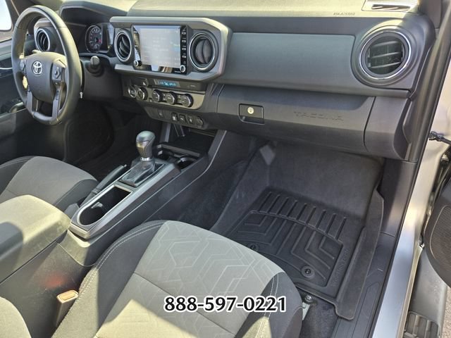Used 2022 Toyota Tacoma TRD Off-Road AWD/4WD image 20