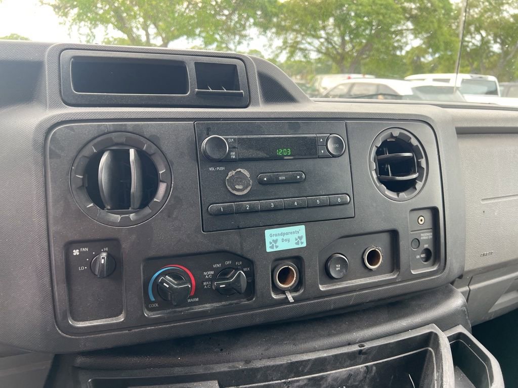 Used 2013 Ford E-250 and Econoline 250 w/ PWR Group image 12