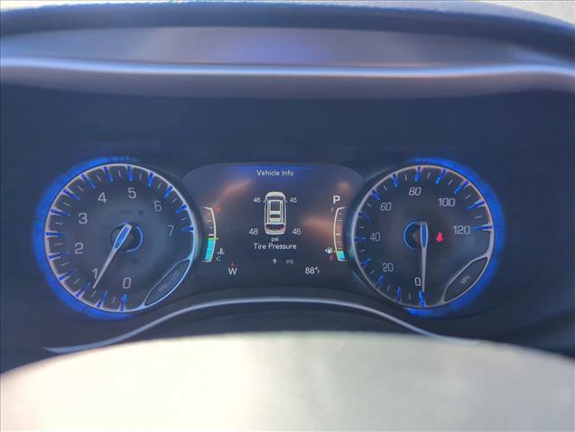 New 2026 Chrysler Pacifica Select image 7