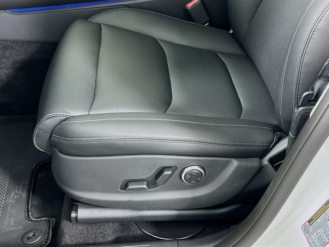 New 2026 Genesis GV70 2.5T AWD/4WD image 21