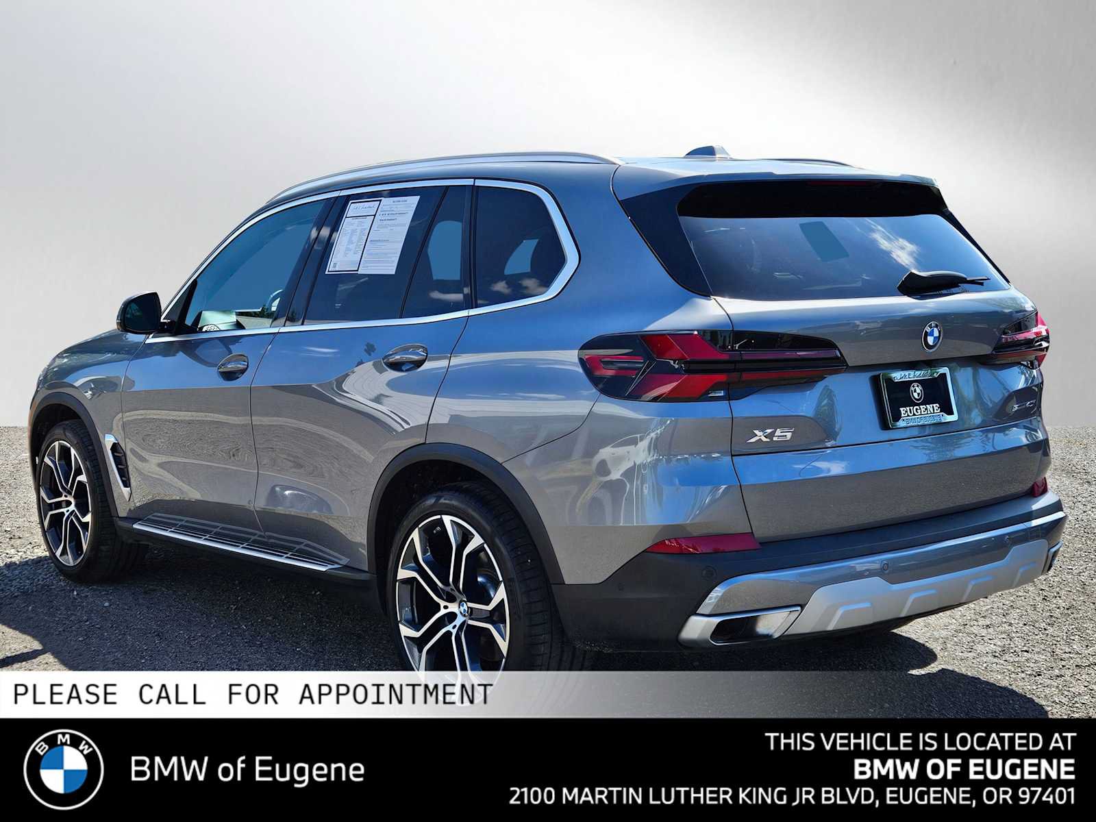 Used 2024 BMW X5 sDrive40i w/ Premium Package RWD image 5