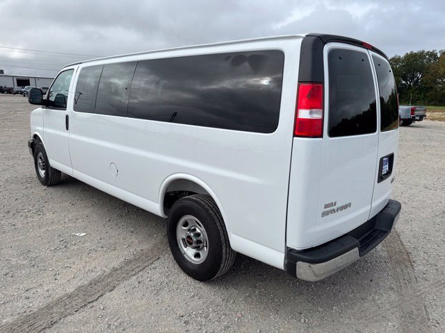 Used 2026 GMC Savana 3500 LT w/ LT Preferred Equipment Group RWD image 3