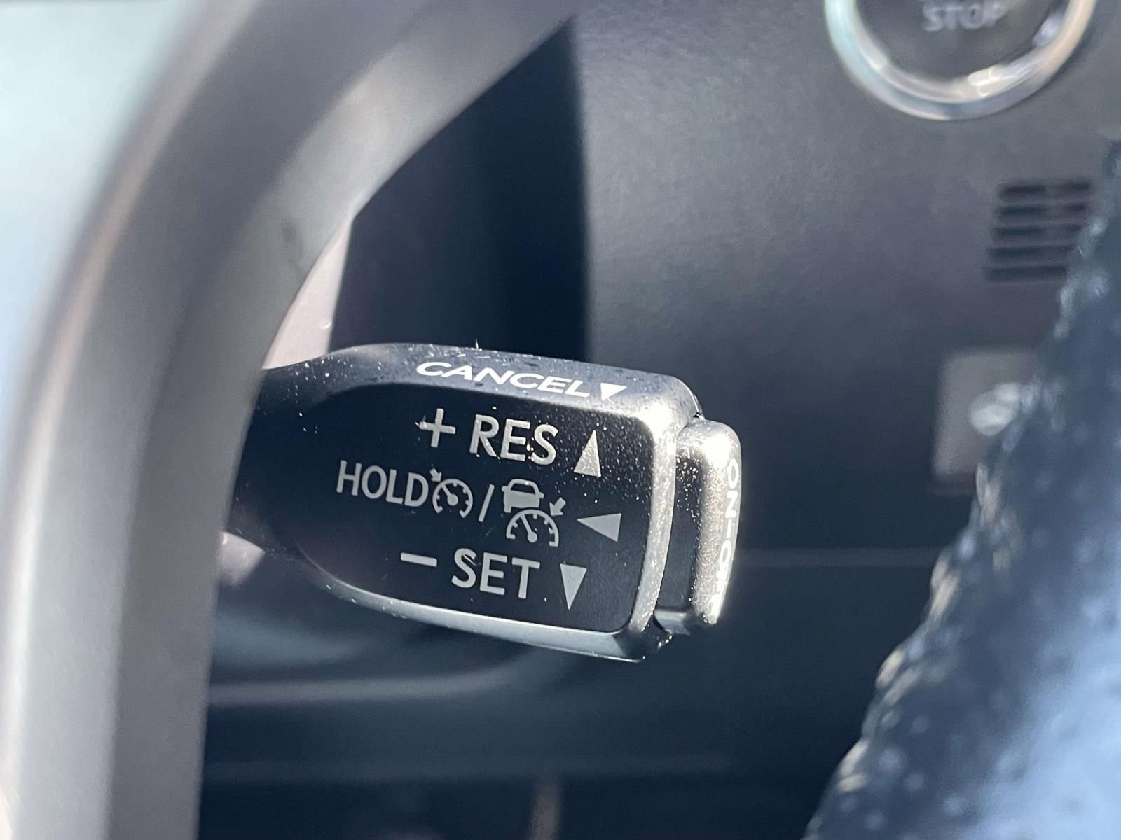 Used 2023 Toyota 4Runner SR5 Premium w/ Moonroof Package image 25