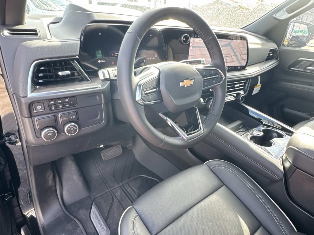 New 2026 Chevrolet Suburban Premier image 19
