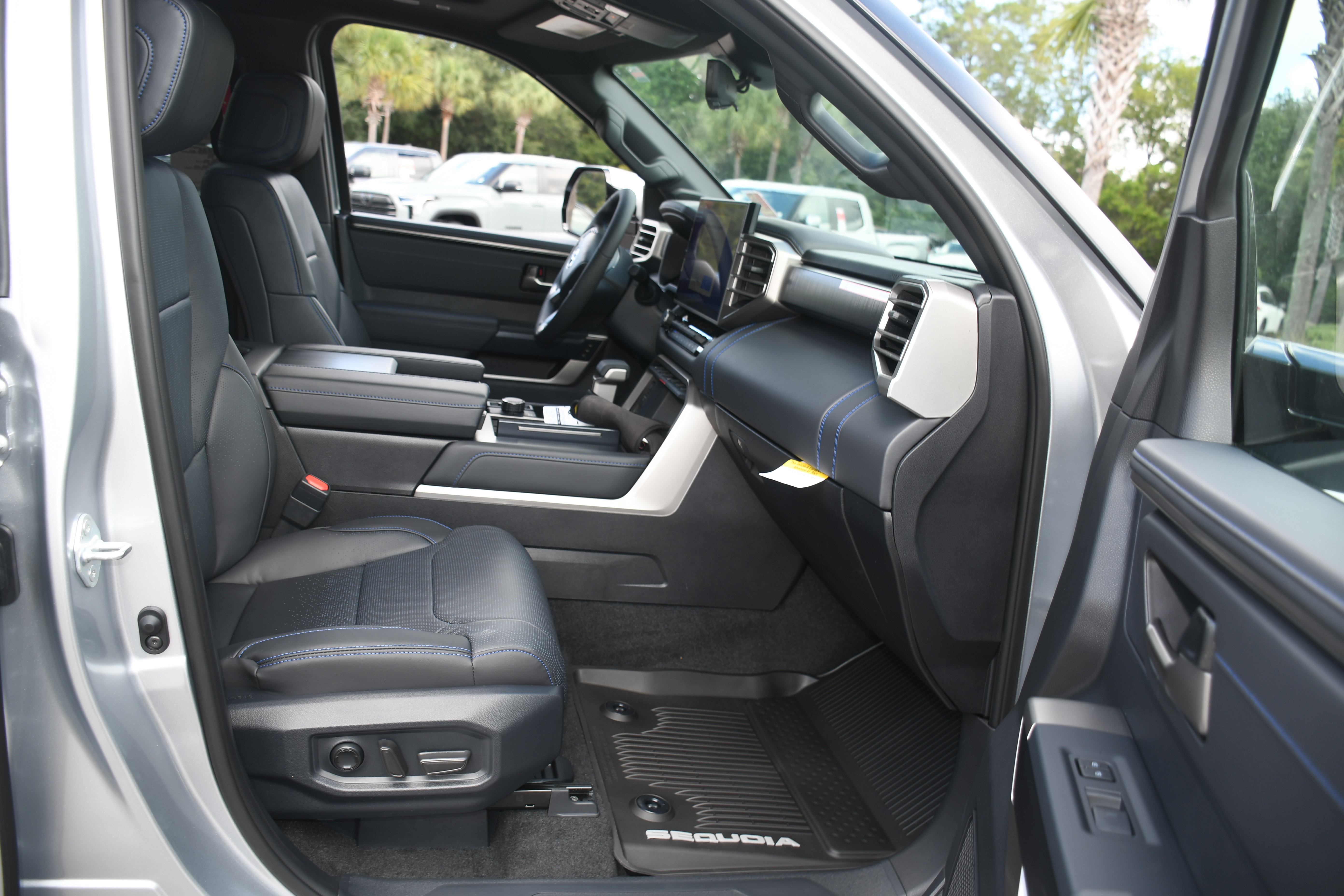 New 2026 Toyota Sequoia Platinum AWD/4WD image 11
