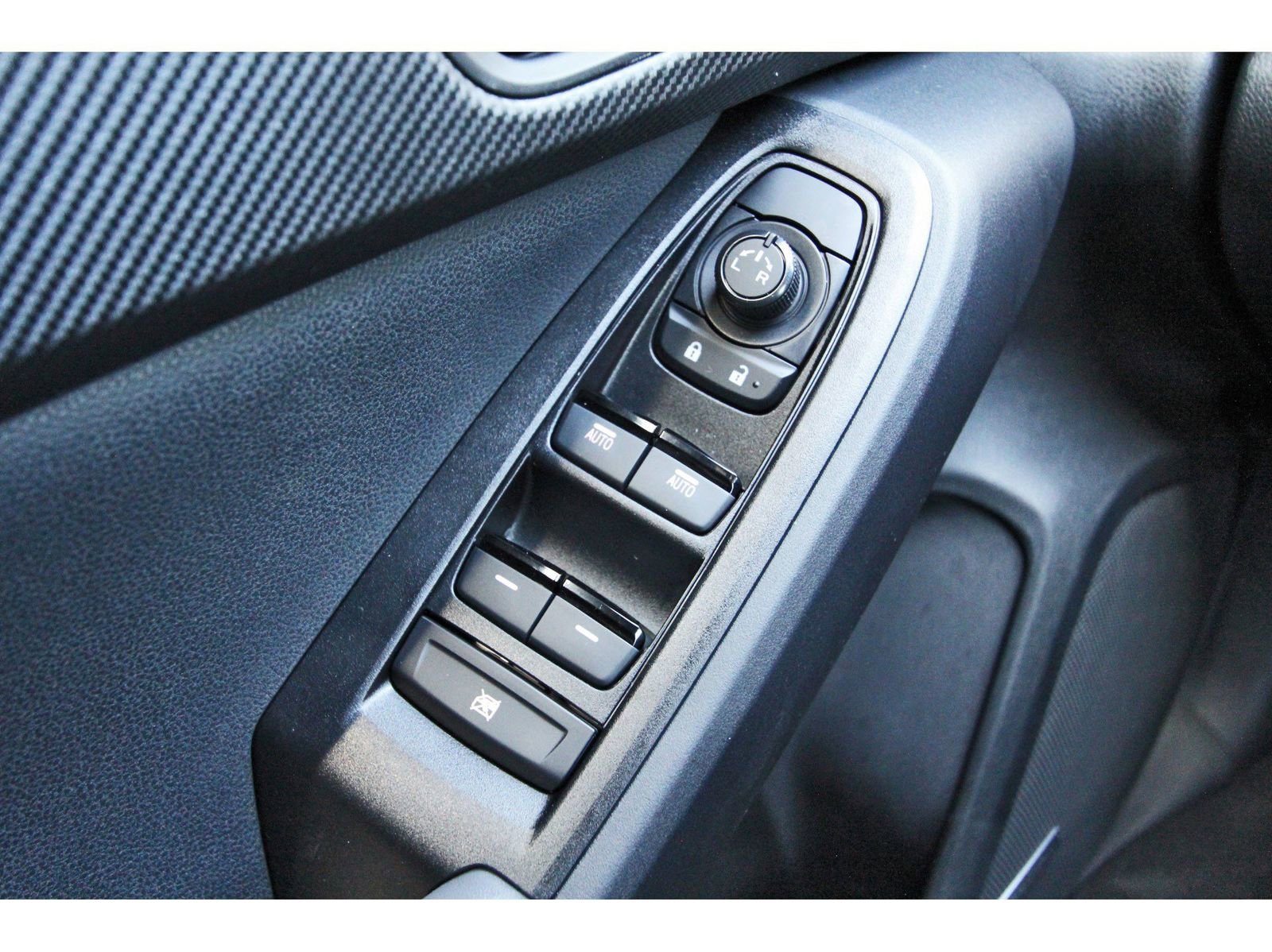 New 2026 Subaru Crosstrek 2.5i Wilderness image 16