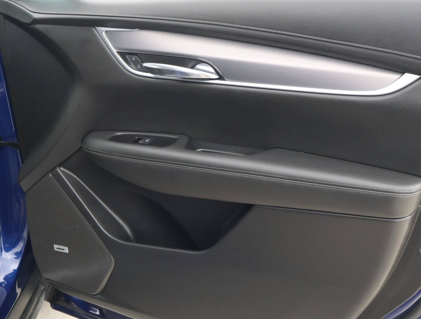 Certified 2025 Cadillac XT6 Luxury FWD image 19