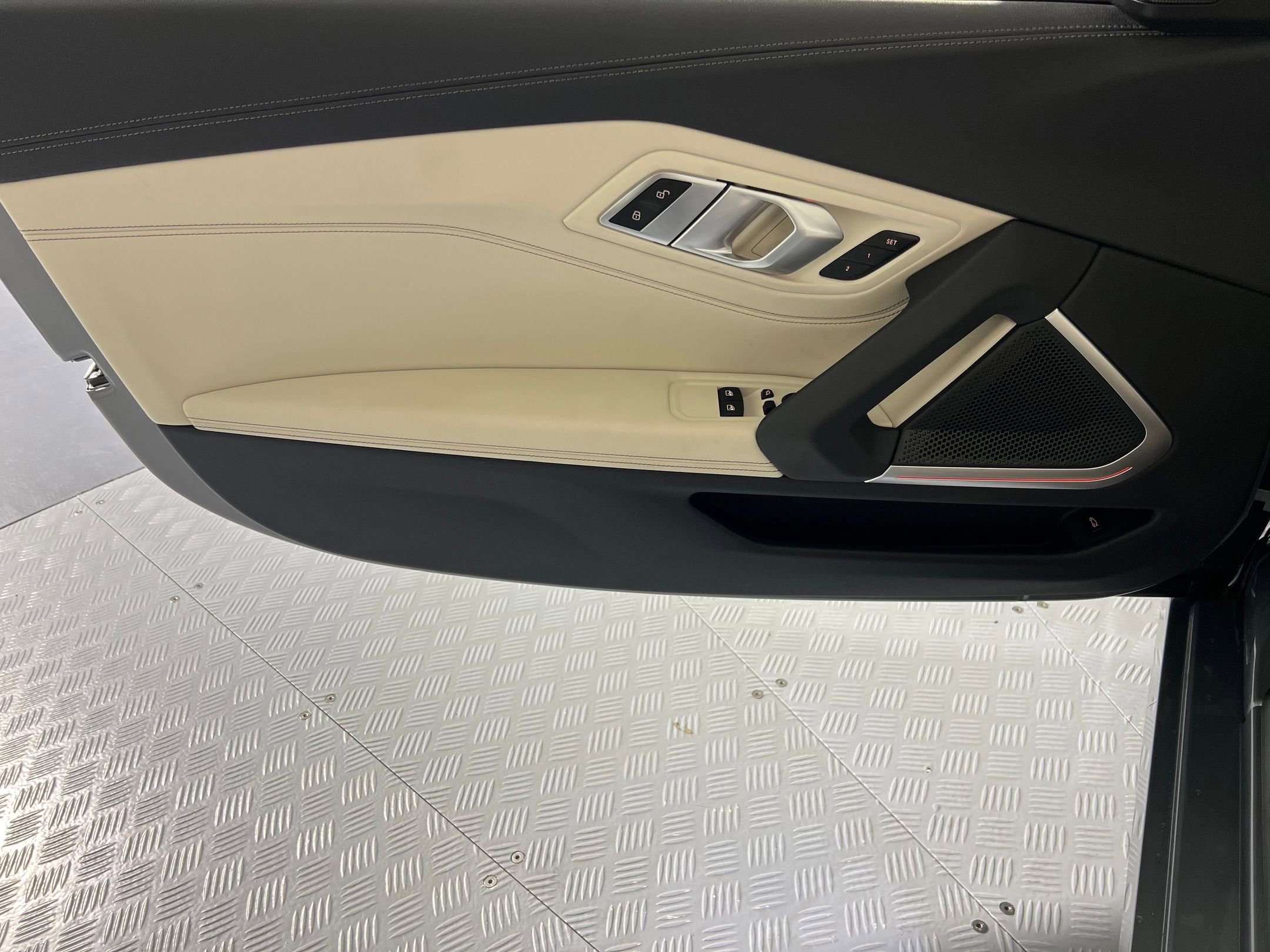 New 2026 BMW Z4 M40i w/ Premium Package image 21