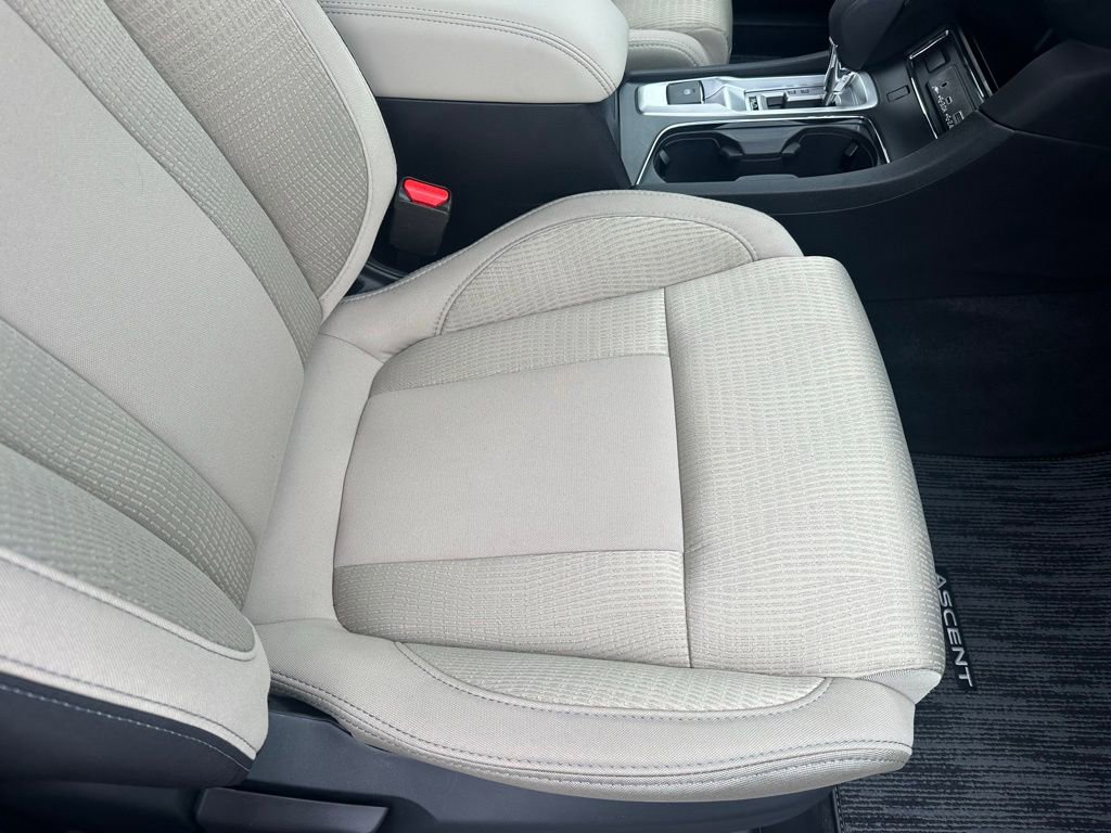 Used 2025 Subaru Ascent Premium AWD/4WD image 18