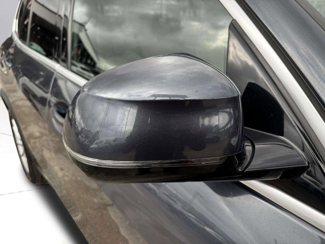 Used 2021 BMW X5 xDrive40i w/ Premium Package image 9